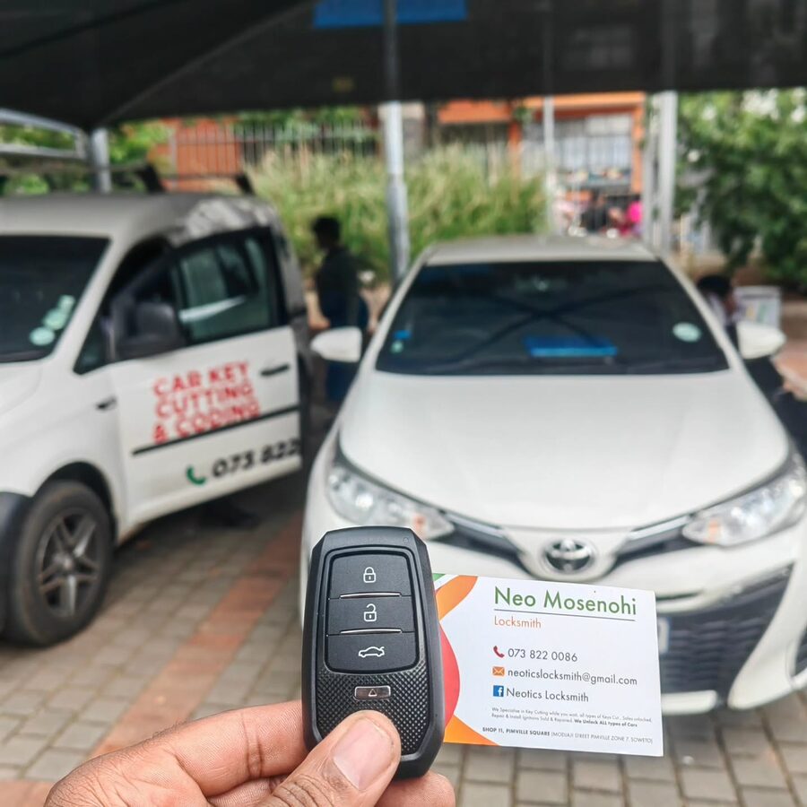 2019 Toyota Yaris — Keyless entry key supplied and programmed